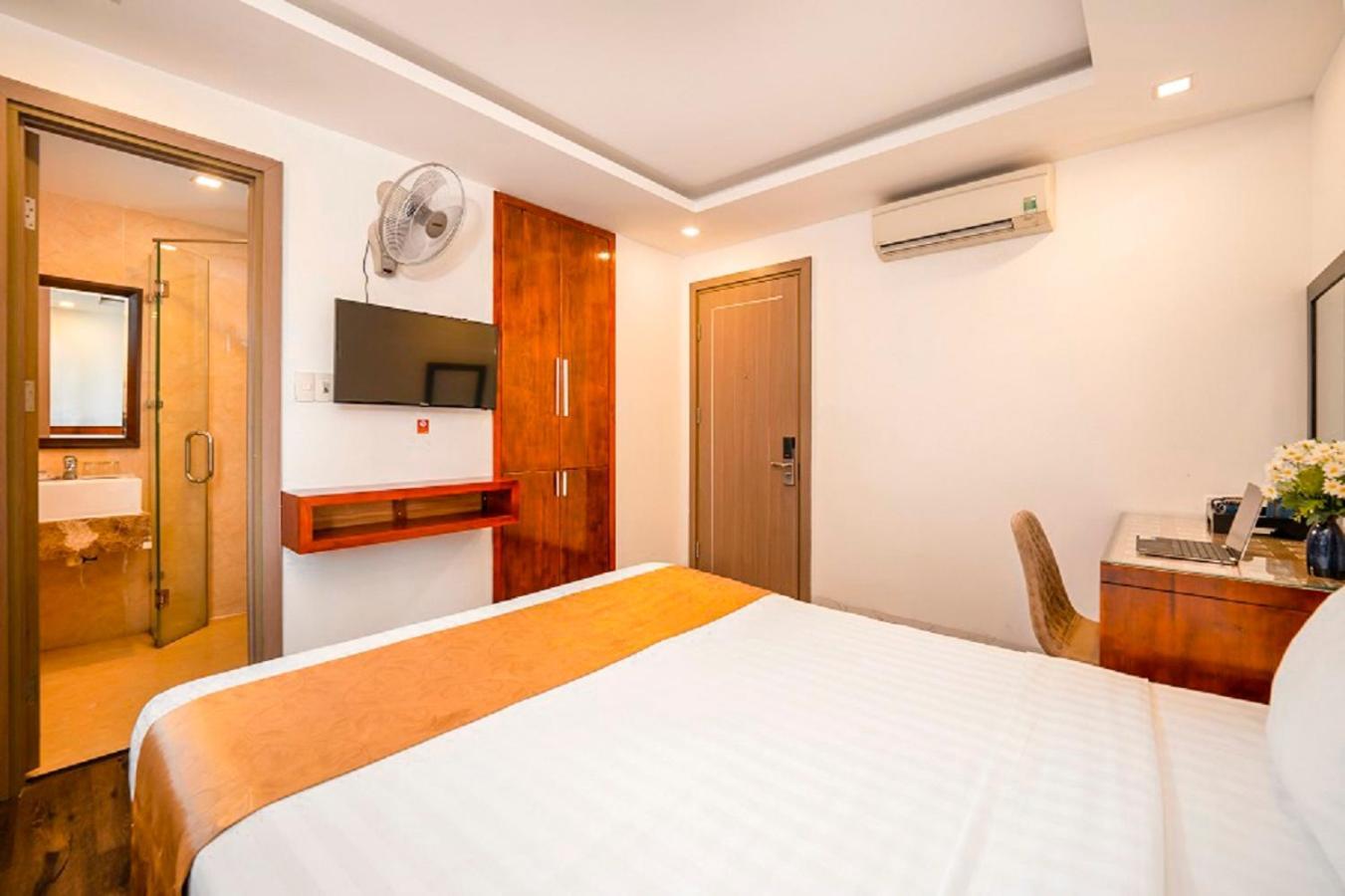 Waikiki Beach Hotel Da Nang Zewnętrze zdjęcie